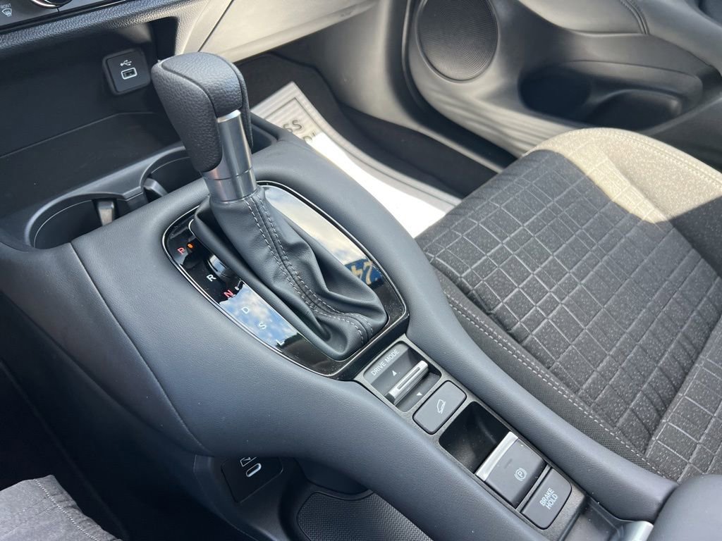 Used 2024 Honda HR-V LX image 14