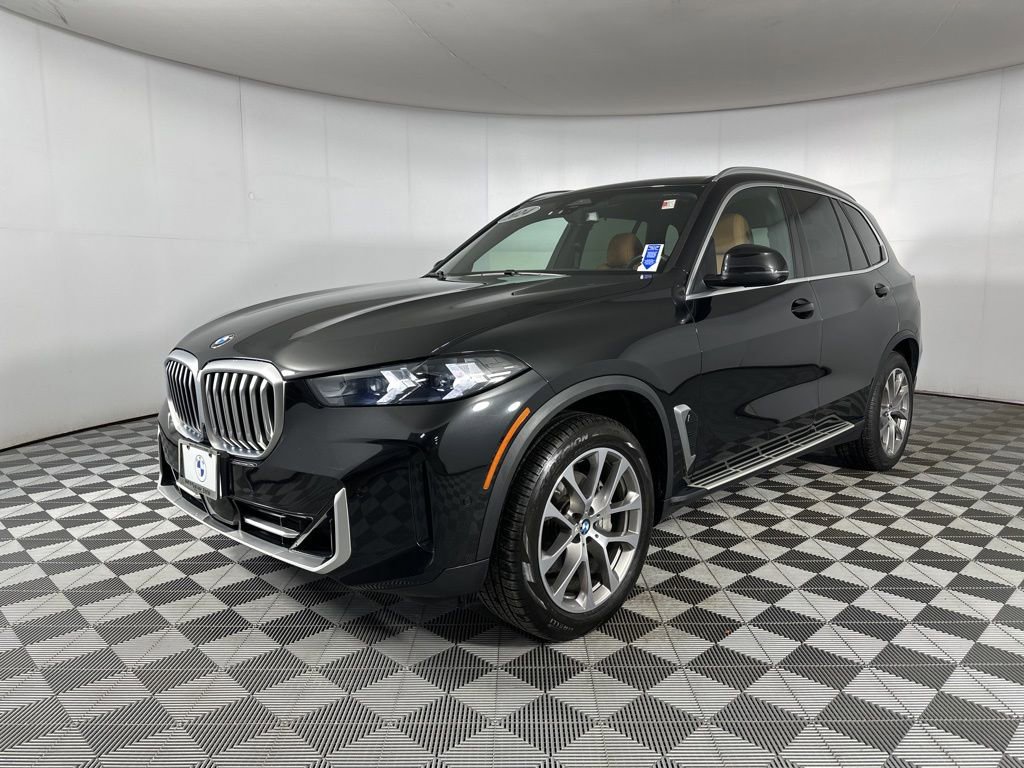 Certified 2024 BMW X5 xDrive40i w/ Parking Assistance Package image 8