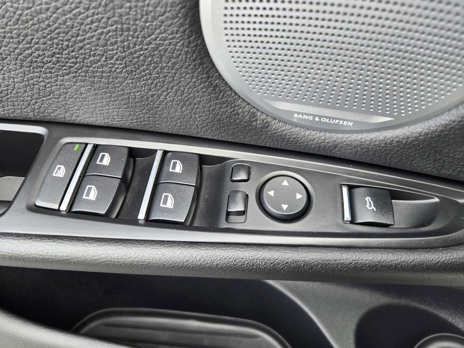 Used 2015 BMW X5 xDrive50i image 26