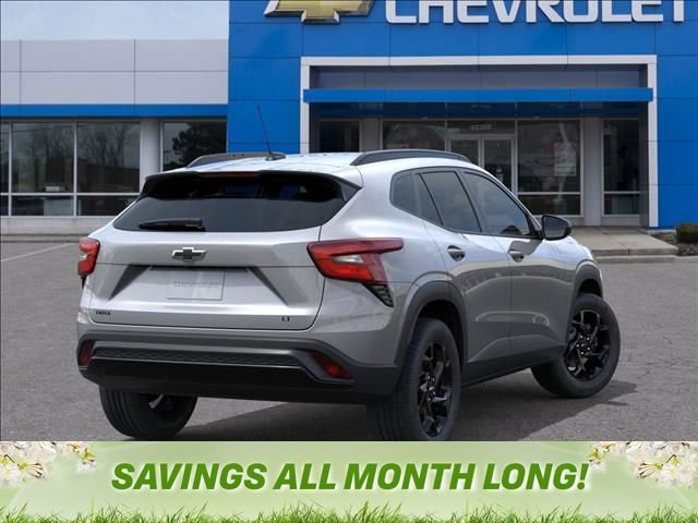 New 2026 Chevrolet Trax LT w/ Driver Confidence Package FWD image 4