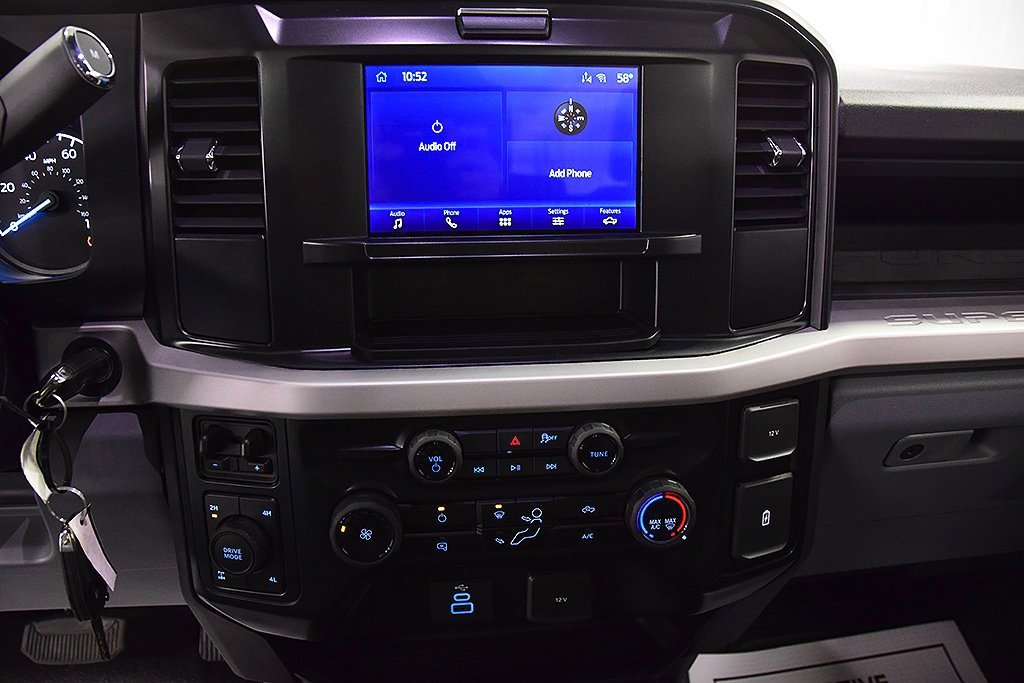 New 2026 Ford F250 XL w/ XL Chrome Package image 25