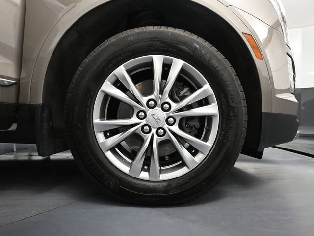 Used 2022 Cadillac XT5 Premium Luxury w/ LPO, Floor Liner Package AWD/4WD image 15
