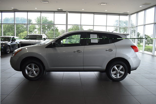Used 2010 Nissan Rogue S w/ 360 Degree Value Pkg FWD image 4