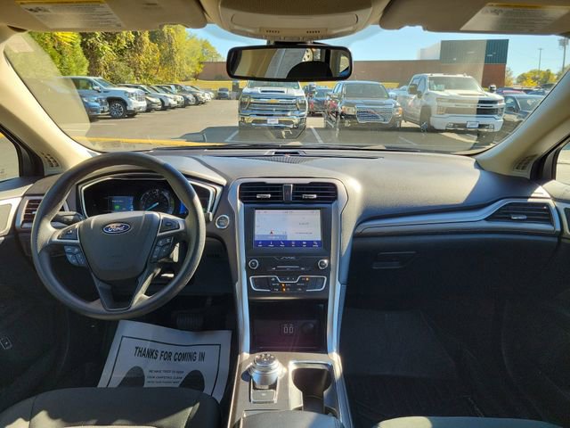 Used 2020 Ford Fusion SE image 10