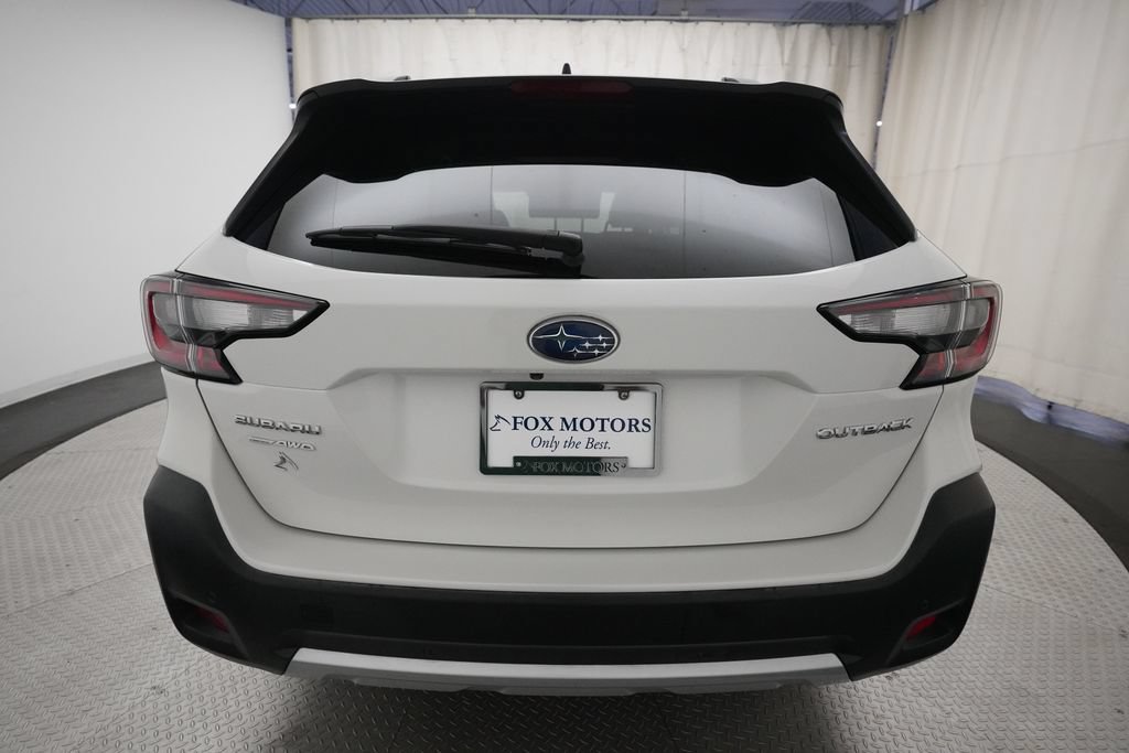 Used 2023 Subaru Outback Limited AWD/4WD image 27