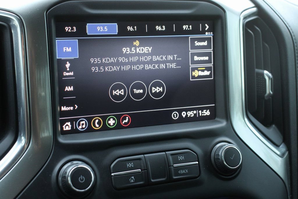Used 2020 Chevrolet Silverado 1500 RST AWD/4WD image 27