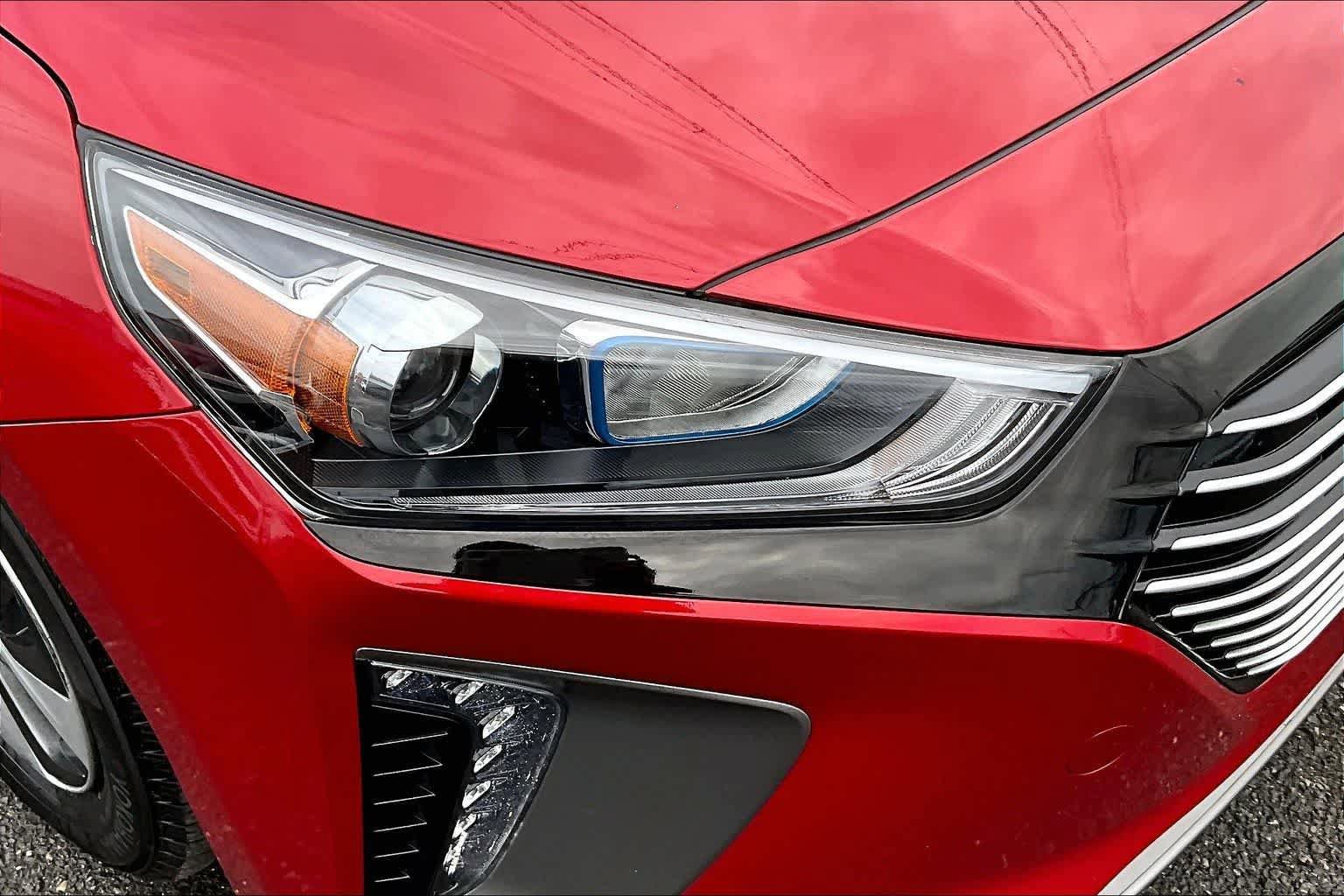 Used 2019 Hyundai Ioniq SEL image 31