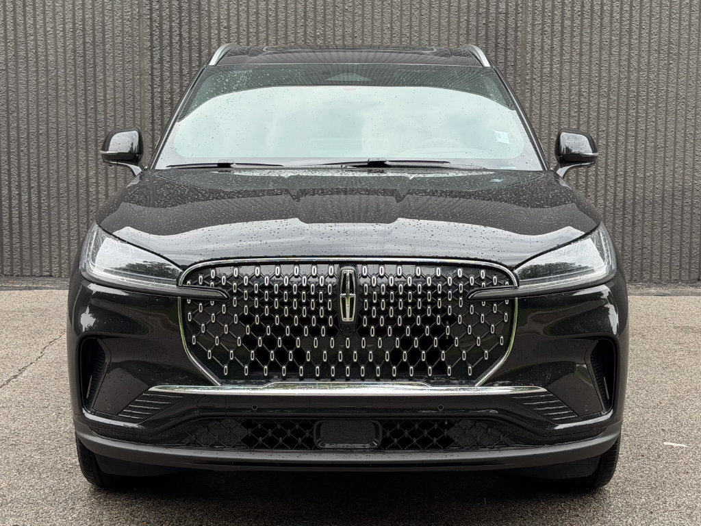 New 2026 Lincoln Aviator Reserve AWD/4WD image 3