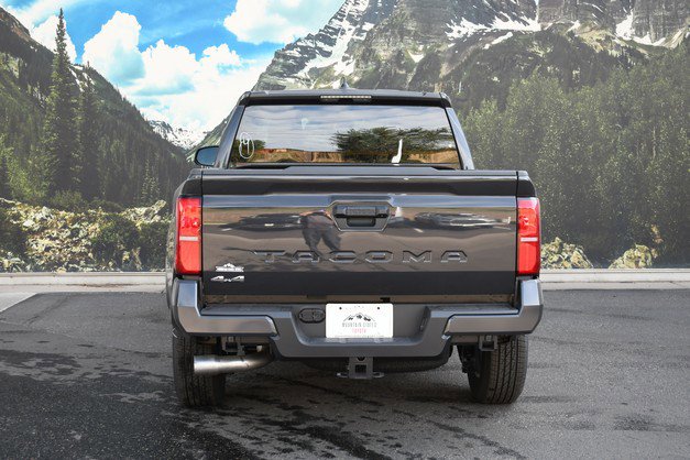 New 2025 Toyota Tacoma SR5 image 5