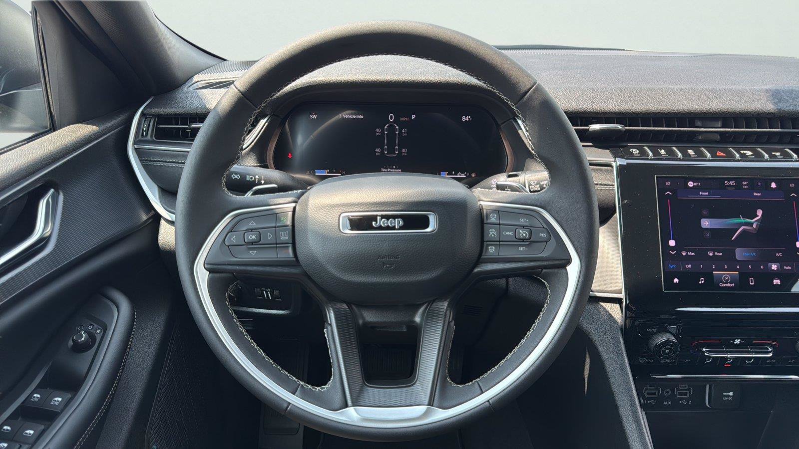 New 2026 Jeep Grand Cherokee L Laredo AWD/4WD image 25