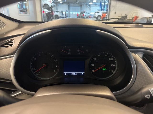 Used 2025 Chevrolet Malibu LT image 16