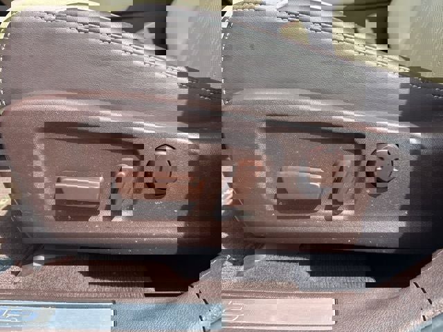 Used 2017 Lexus RX 350 AWD w/ Premium Package image 23