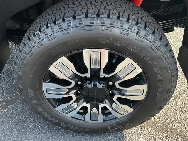 New 2026 GMC Sierra 2500 Denali w/ Denali Reserve Package AWD/4WD image 17