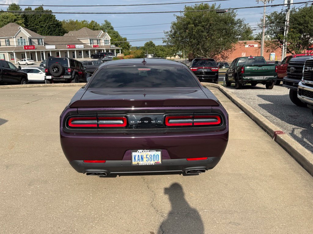Used 2022 Dodge Challenger R/T w/ Performance Handling Group RWD image 7