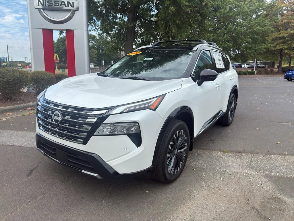 New 2026 Nissan Rogue Platinum image 3