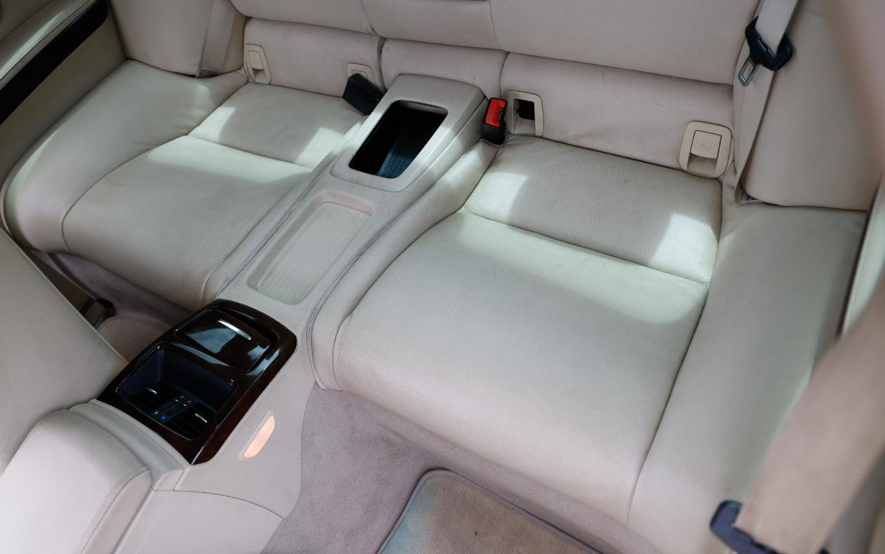 Used 2010 BMW 328i Coupe w/ Premium Pkg image 10