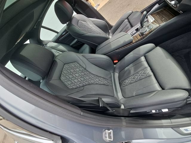 Used 2023 BMW 530e xDrive AWD/4WD image 31