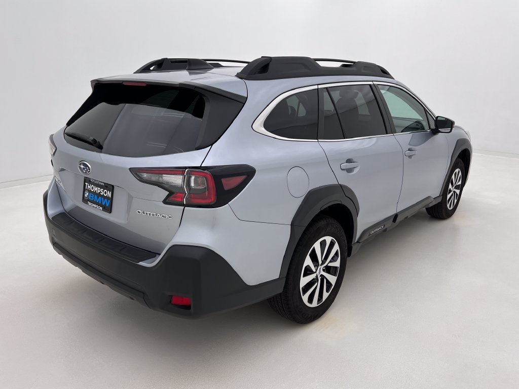 Used 2025 Subaru Outback Premium w/ Popular Package #1A AWD/4WD image 7