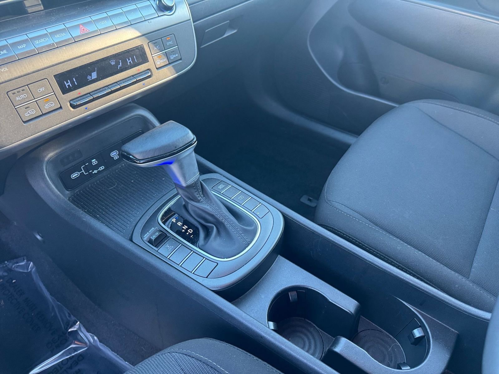 Used 2025 Hyundai Kona SEL image 35