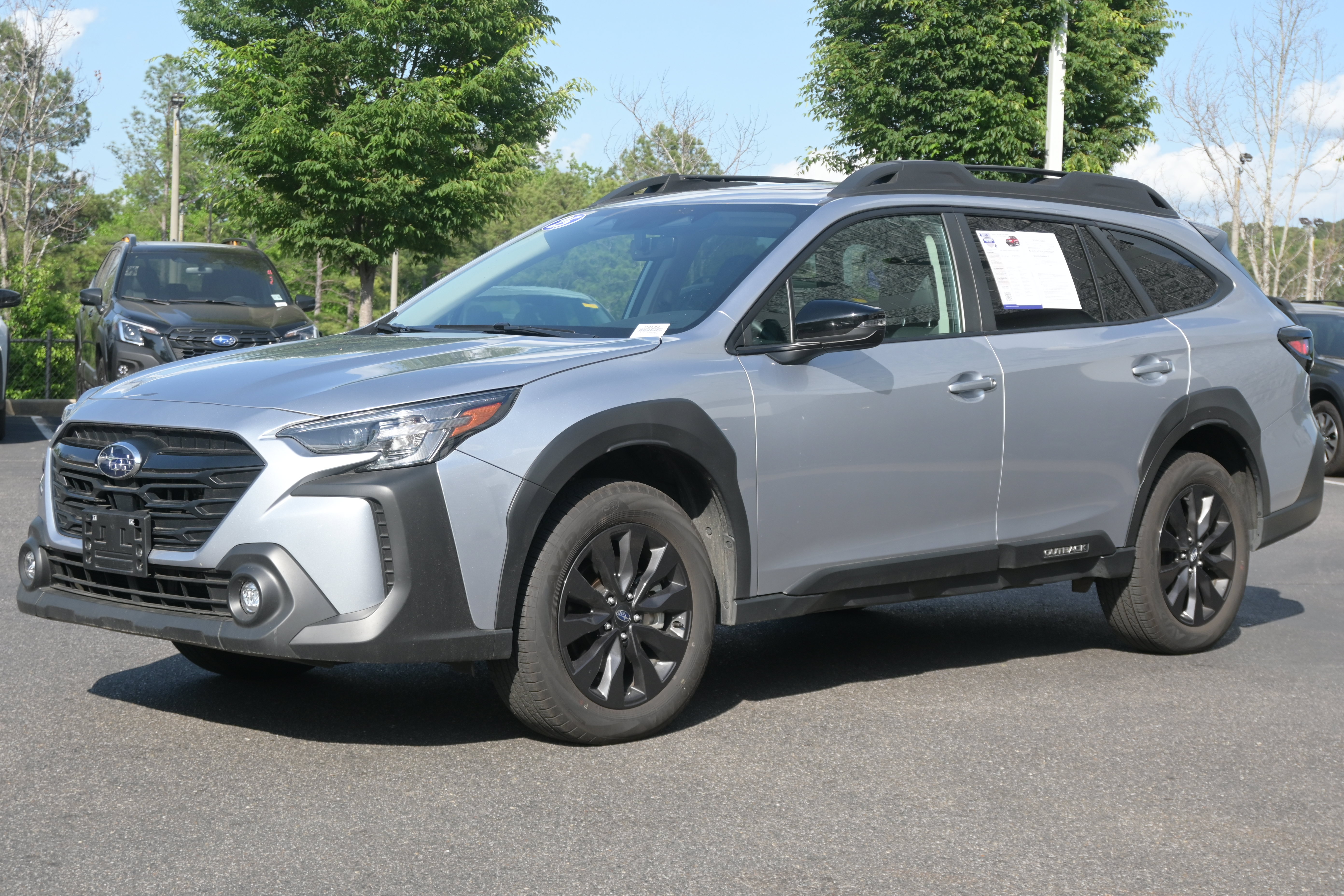 Certified 2025 Subaru Outback Onyx Edition AWD/4WD image 5