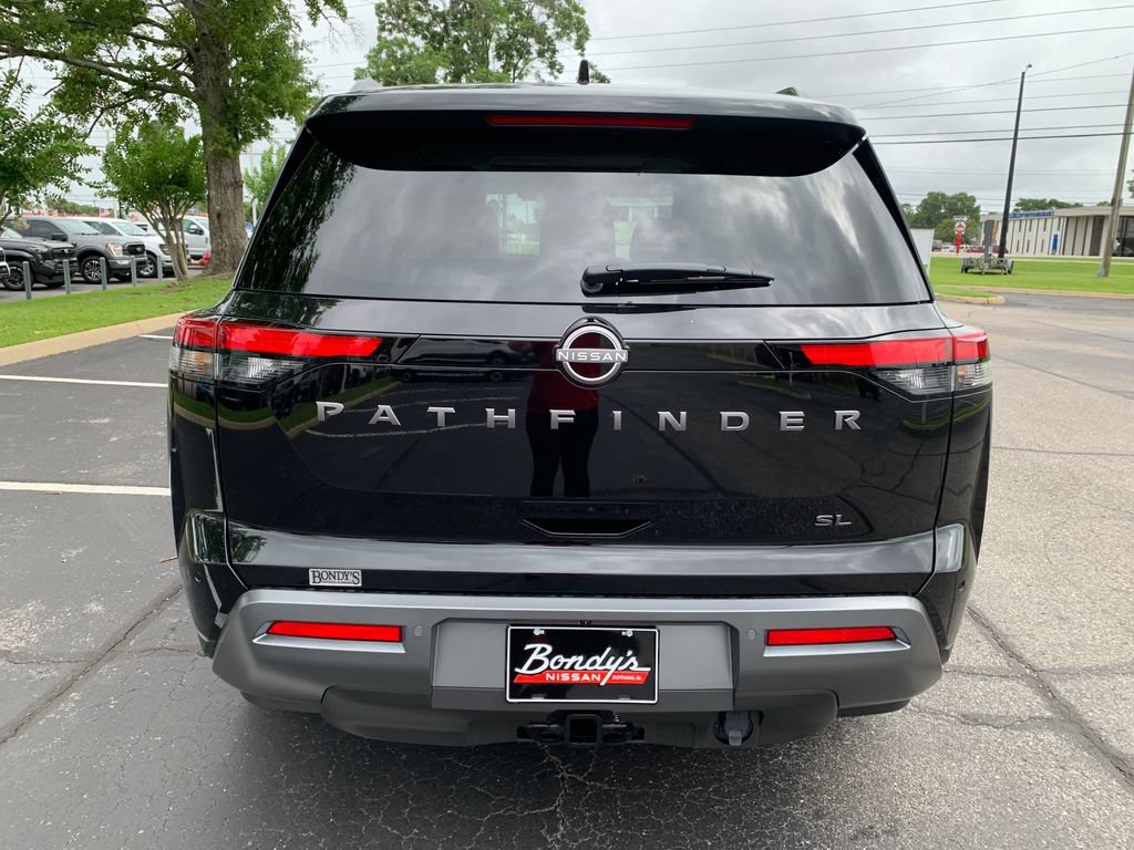 New 2026 Nissan Pathfinder SL w/ SL Premium Package FWD image 4