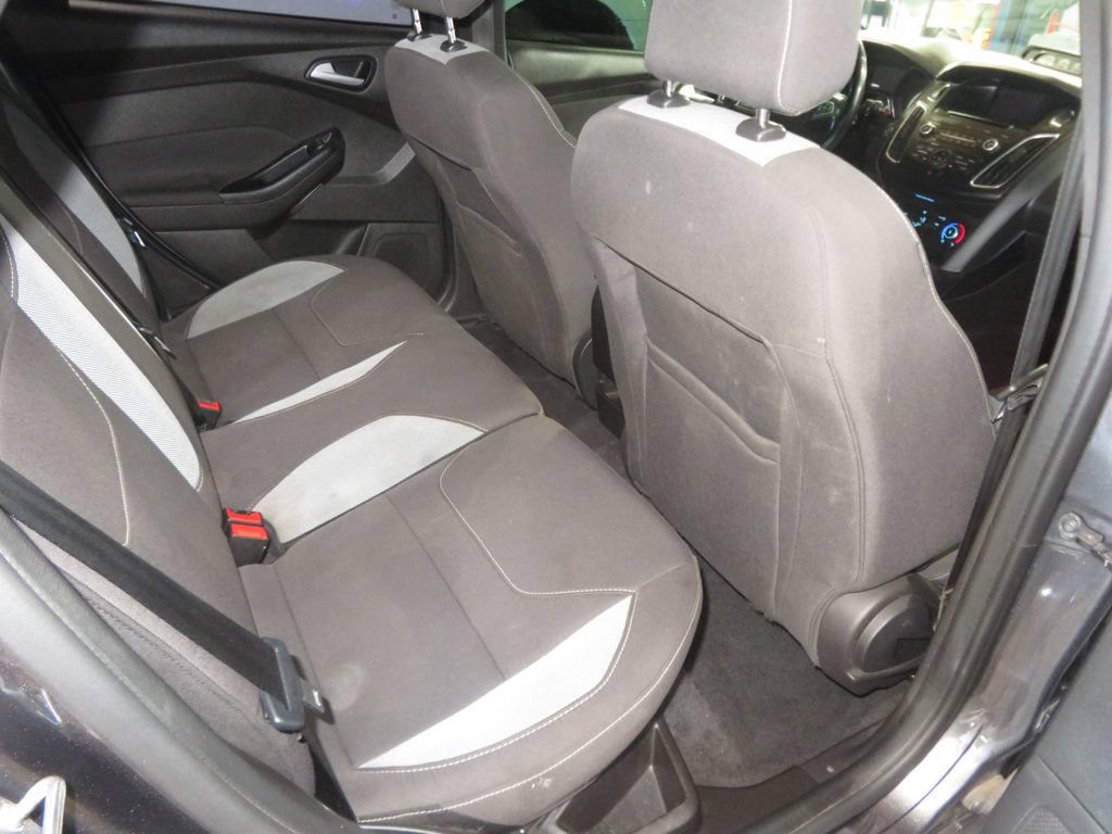 Used 2016 Ford Focus ST FWD image 28