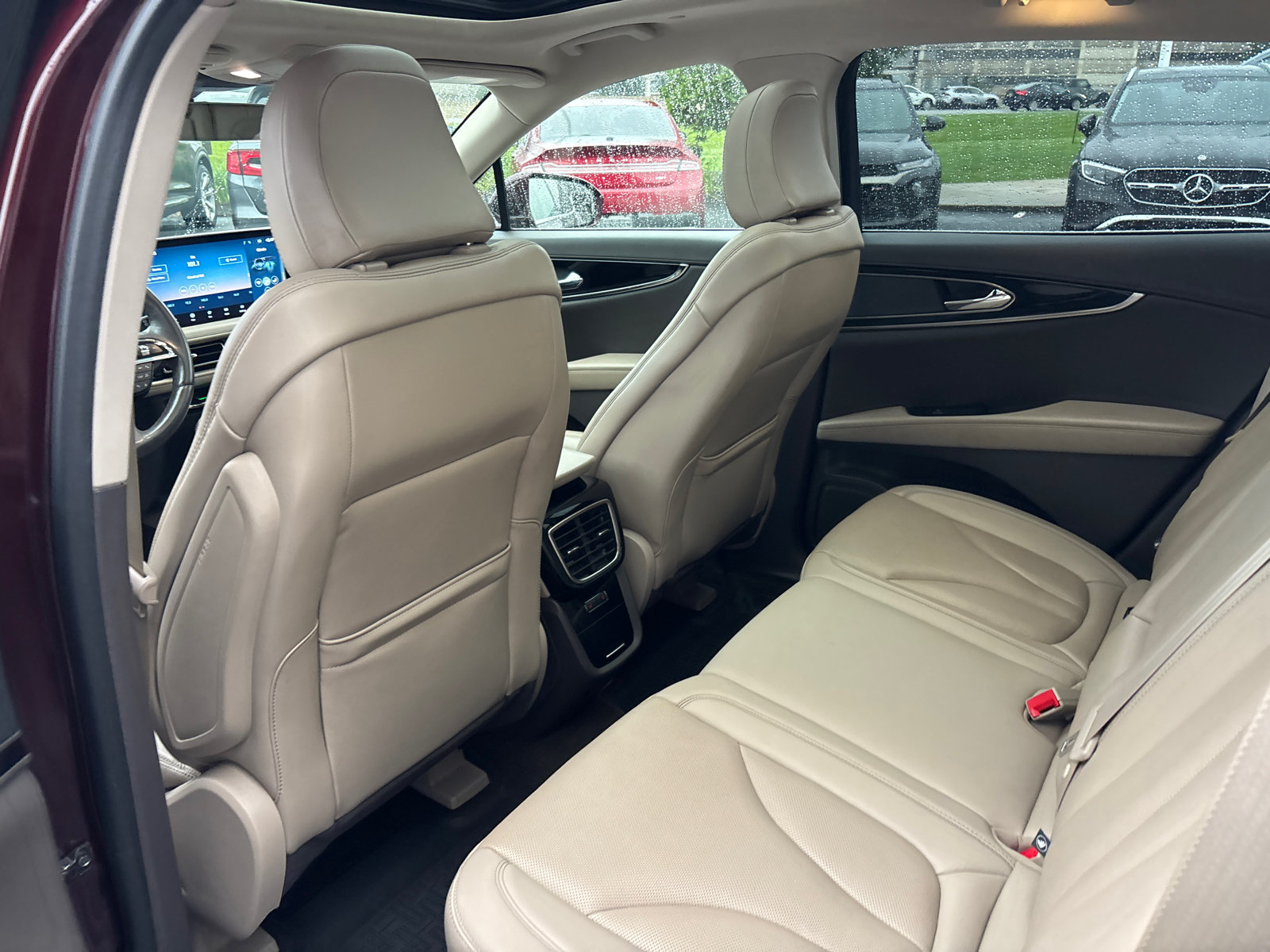 Used 2022 Lincoln Nautilus Reserve AWD/4WD image 27