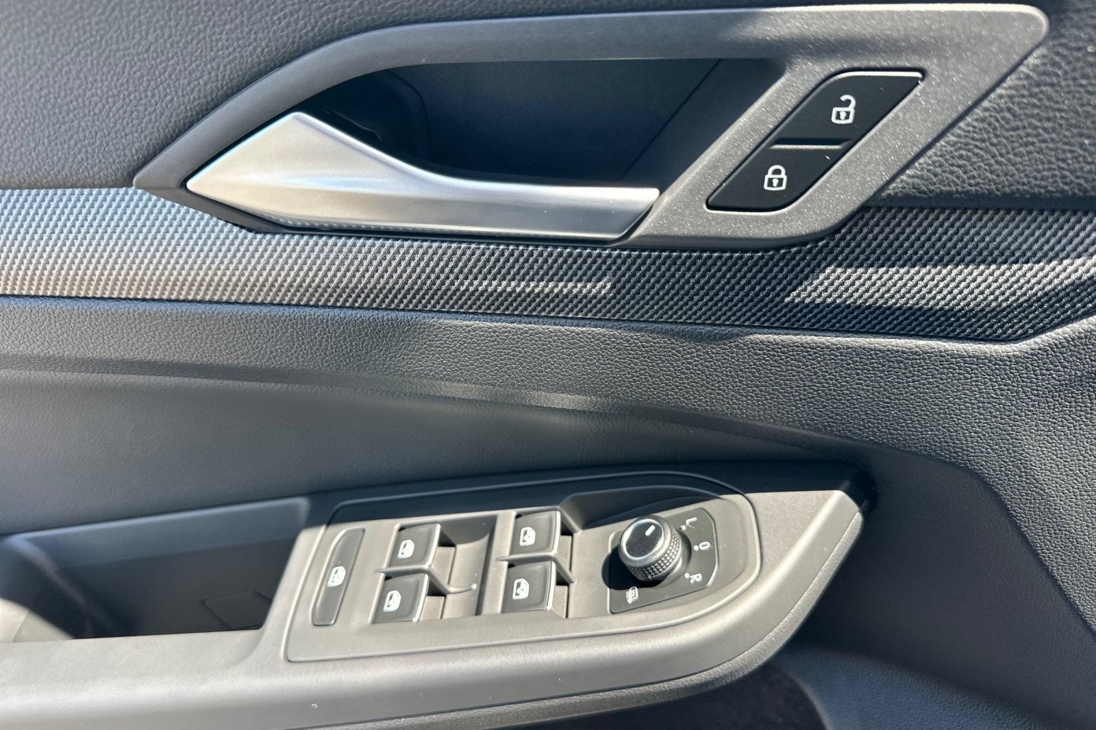 New 2026 Volkswagen Golf AWD/4WD image 9