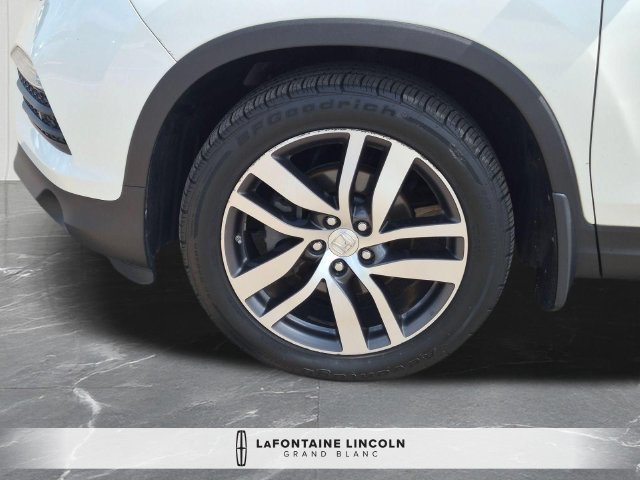 Used 2016 Honda Pilot Touring image 35