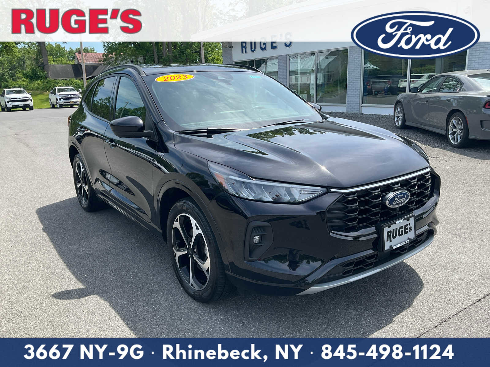 Used 2023 Ford Escape ST-Line Select w/ Tech Pack #2 AWD/4WD image 1