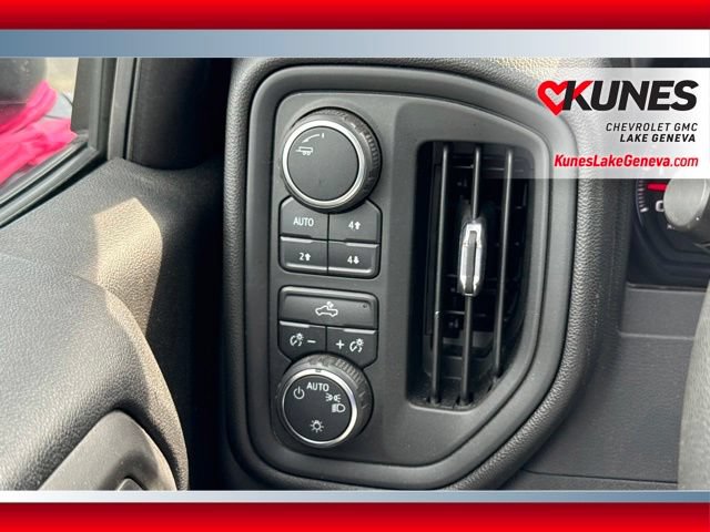 Used 2021 Chevrolet Silverado 1500 Custom Trail Boss w/ Midnight Edition AWD/4WD image 26