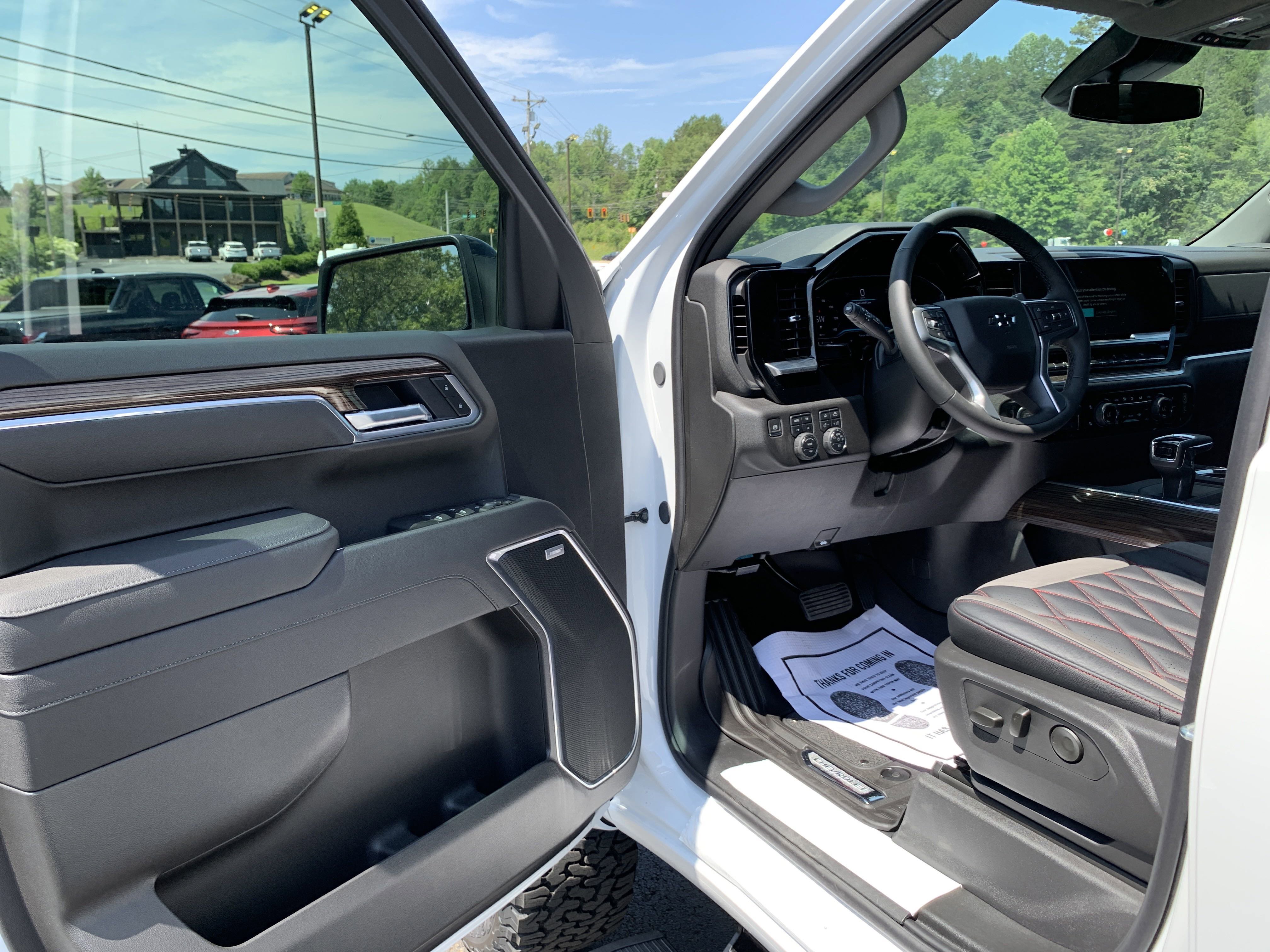 New 2025 Chevrolet Silverado 1500 RST image 13