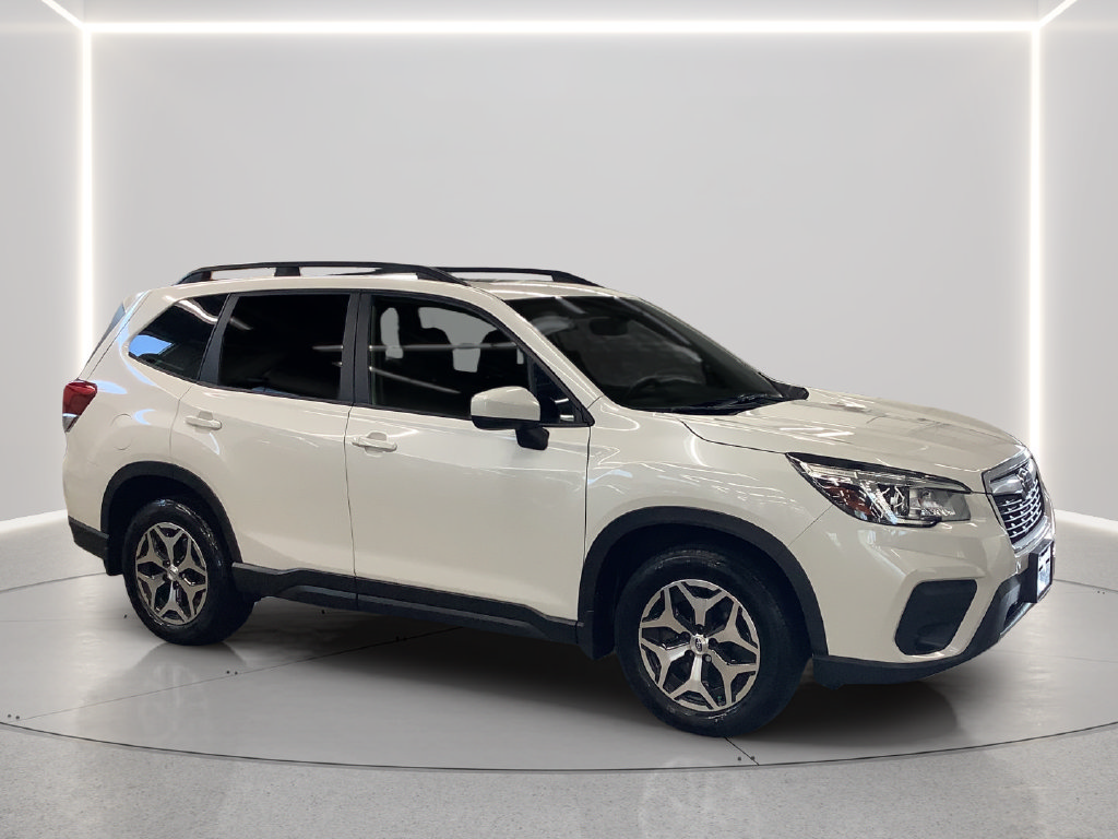 Used 2020 Subaru Forester Premium AWD/4WD image 9