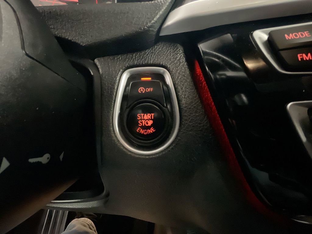 Used 2018 BMW 430i Convertible image 17