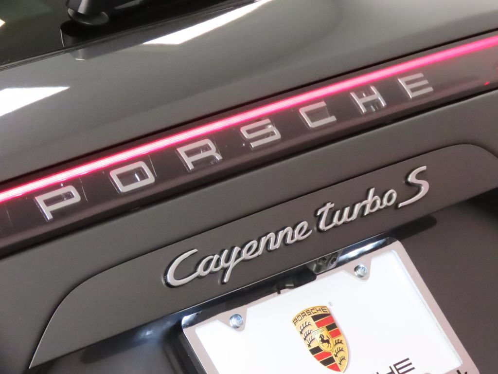 Certified 2023 Porsche Cayenne Turbo S AWD/4WD image 12