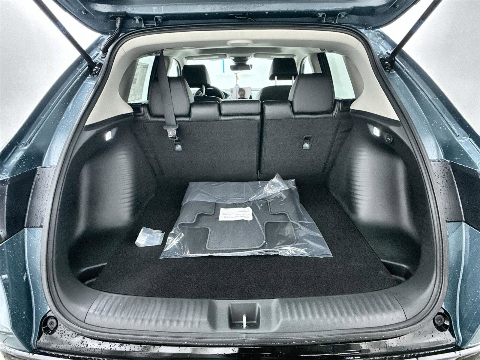 New 2027 Honda HR-V EX-L image 31