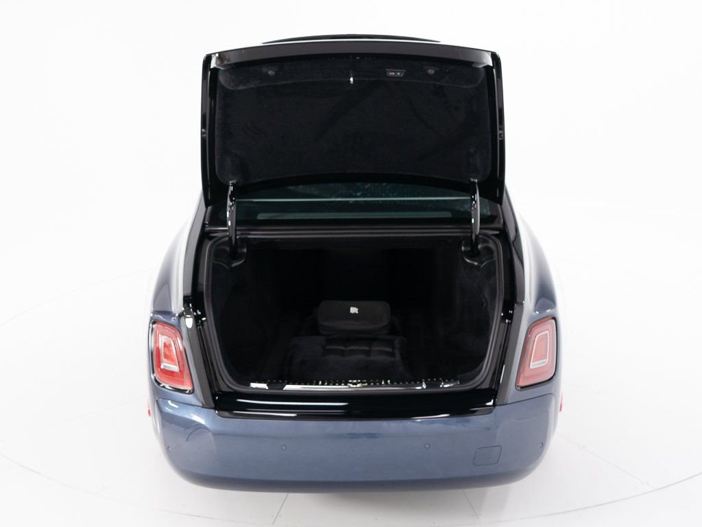 New 2026 Rolls-Royce Phantom Sedan image 51