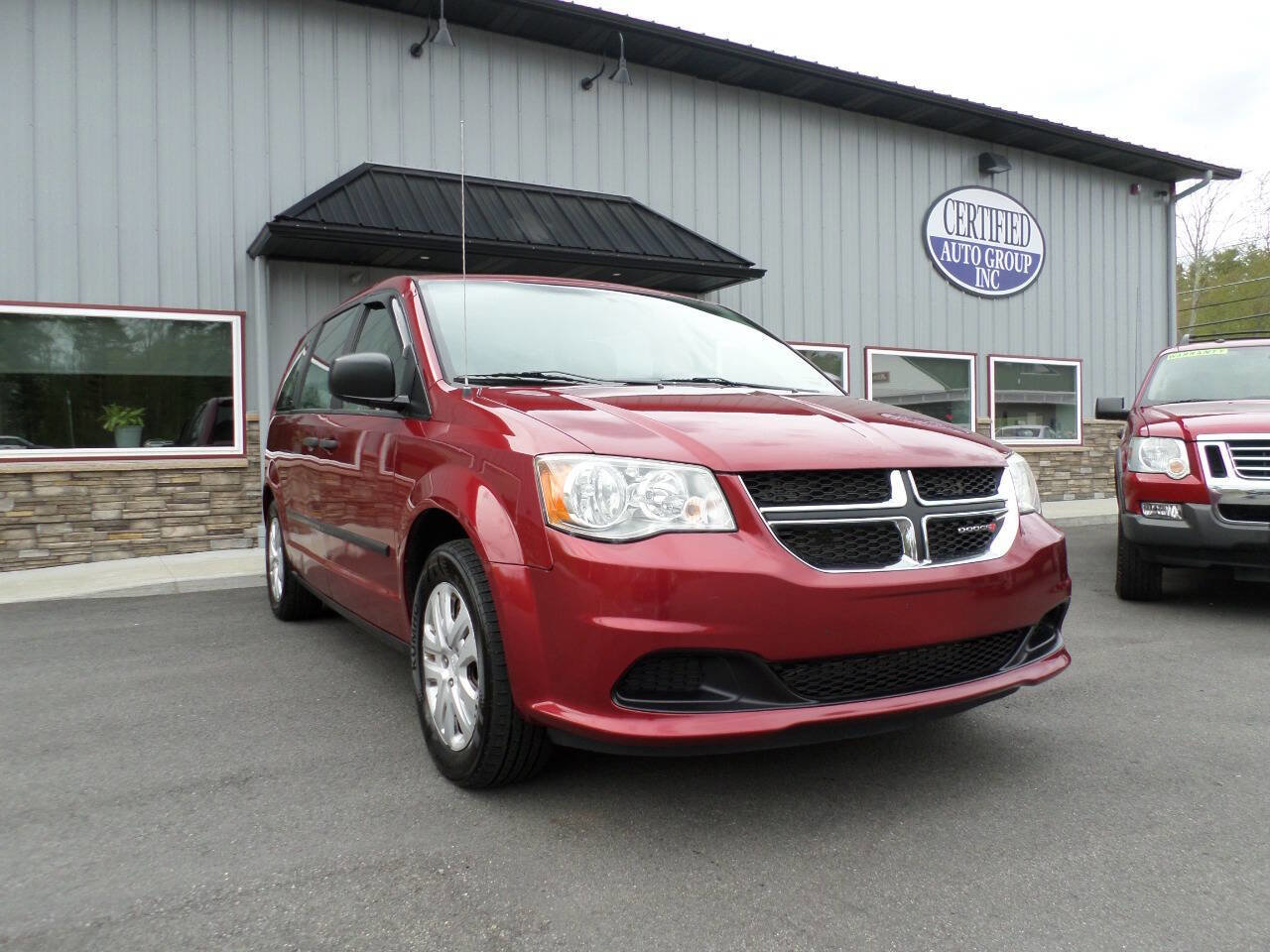 Used 2014 Dodge Grand Caravan American Value Package FWD image 1