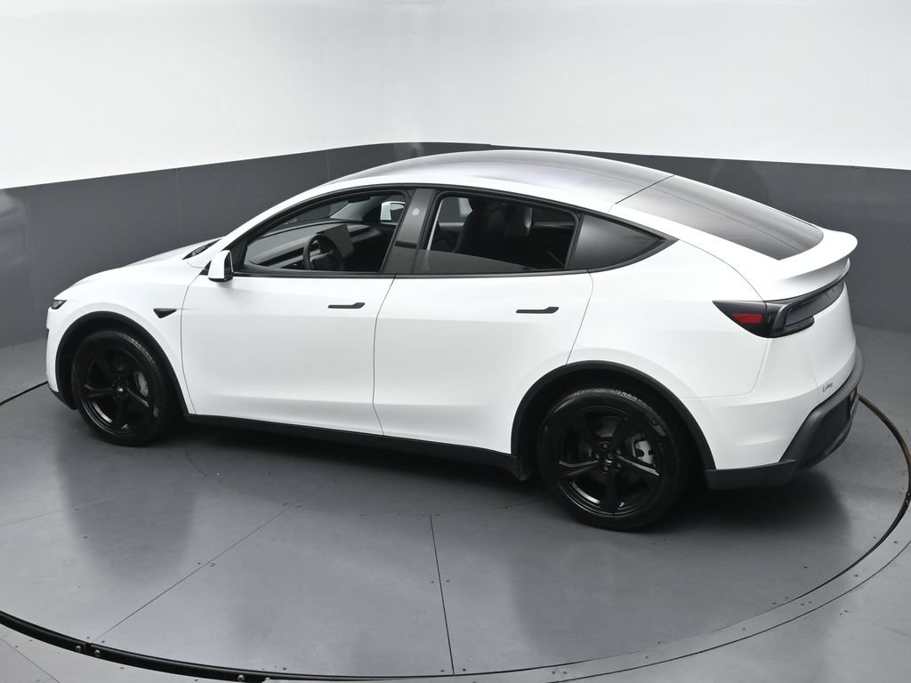 Used 2026 Tesla Model Y AWD image 42