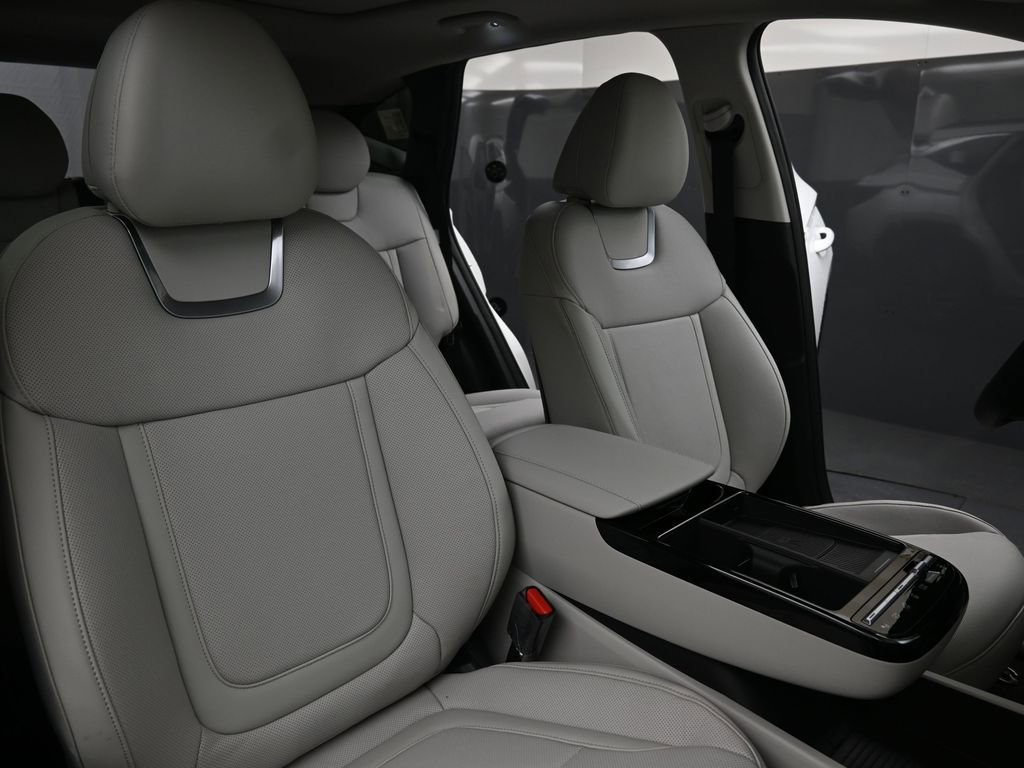 New 2026 Hyundai Tucson Limited image 13