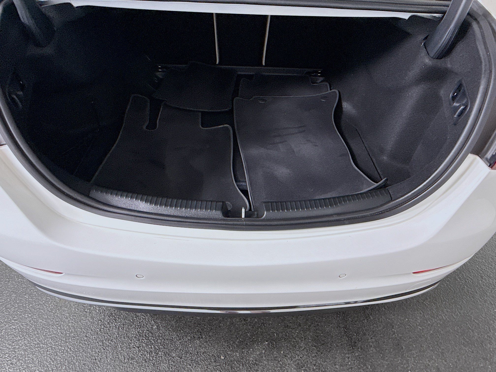 Used 2024 Mercedes-Benz C 300 Sedan image 35