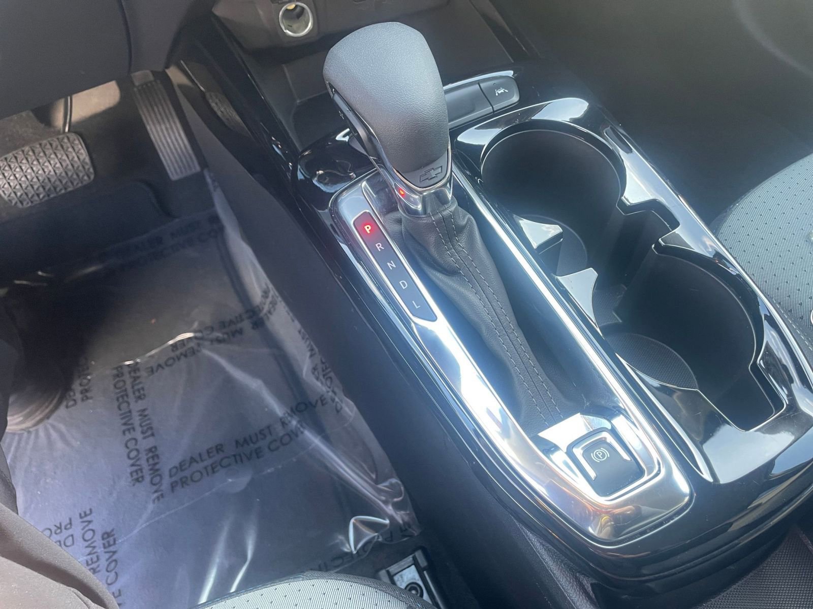 Used 2025 Chevrolet Trax LT image 41