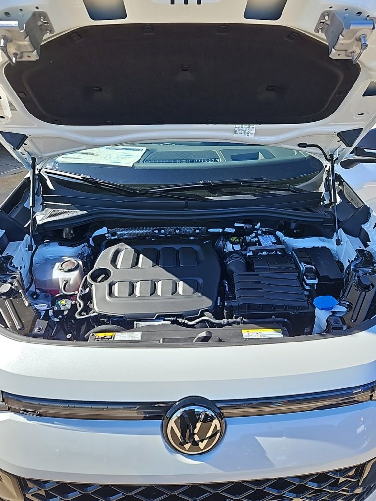 New 2026 Volkswagen Tiguan SE R-Line image 10