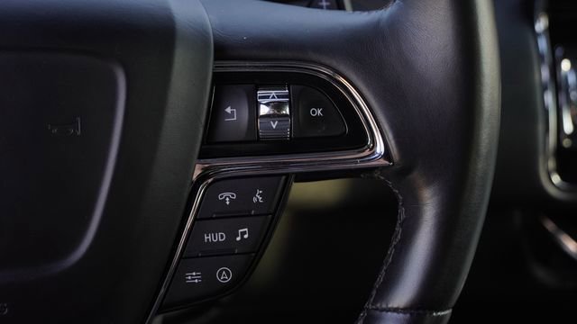 Used 2023 Lincoln Navigator Black Label image 31