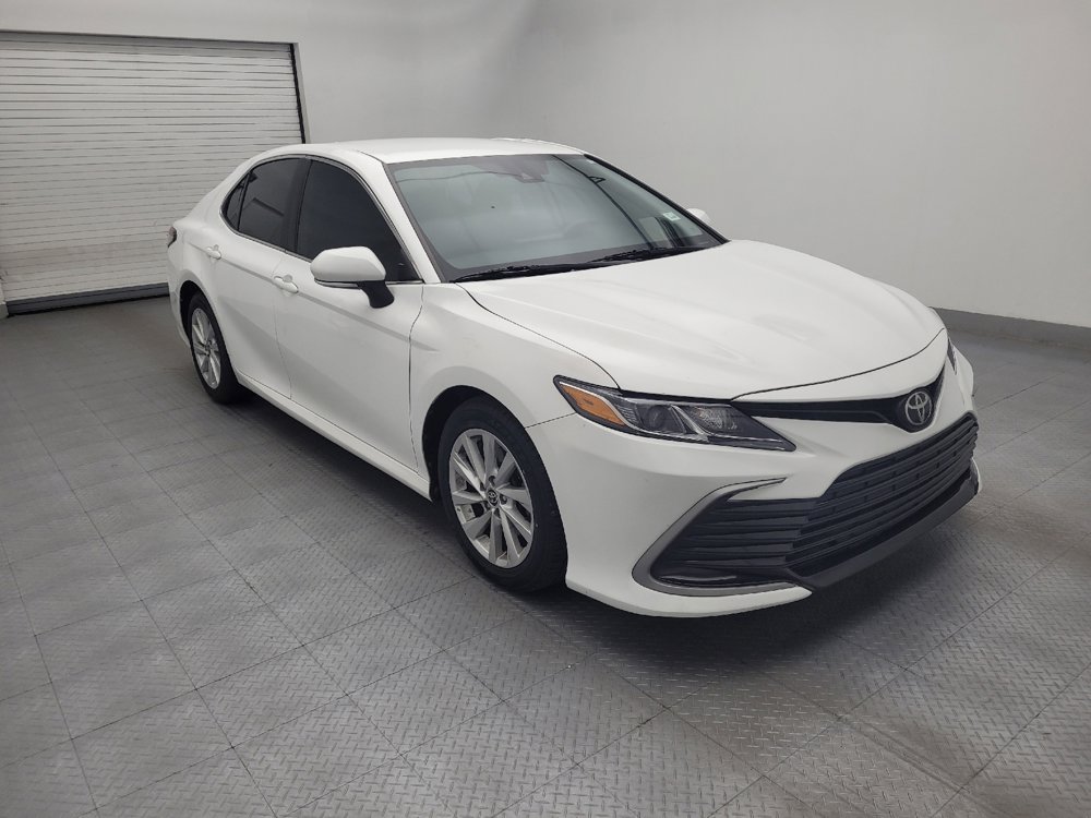 Used 2021 Toyota Camry LE FWD image 13