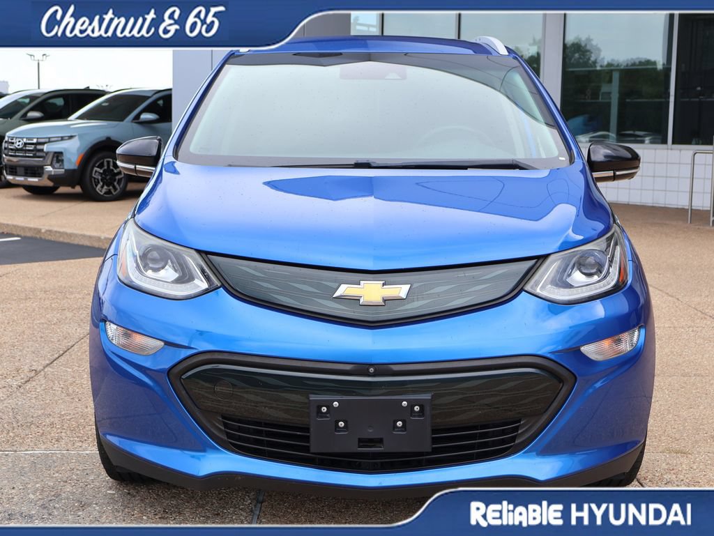 Used 2017 Chevrolet Bolt Premier w/ Driver Confidence II Package FWD image 8