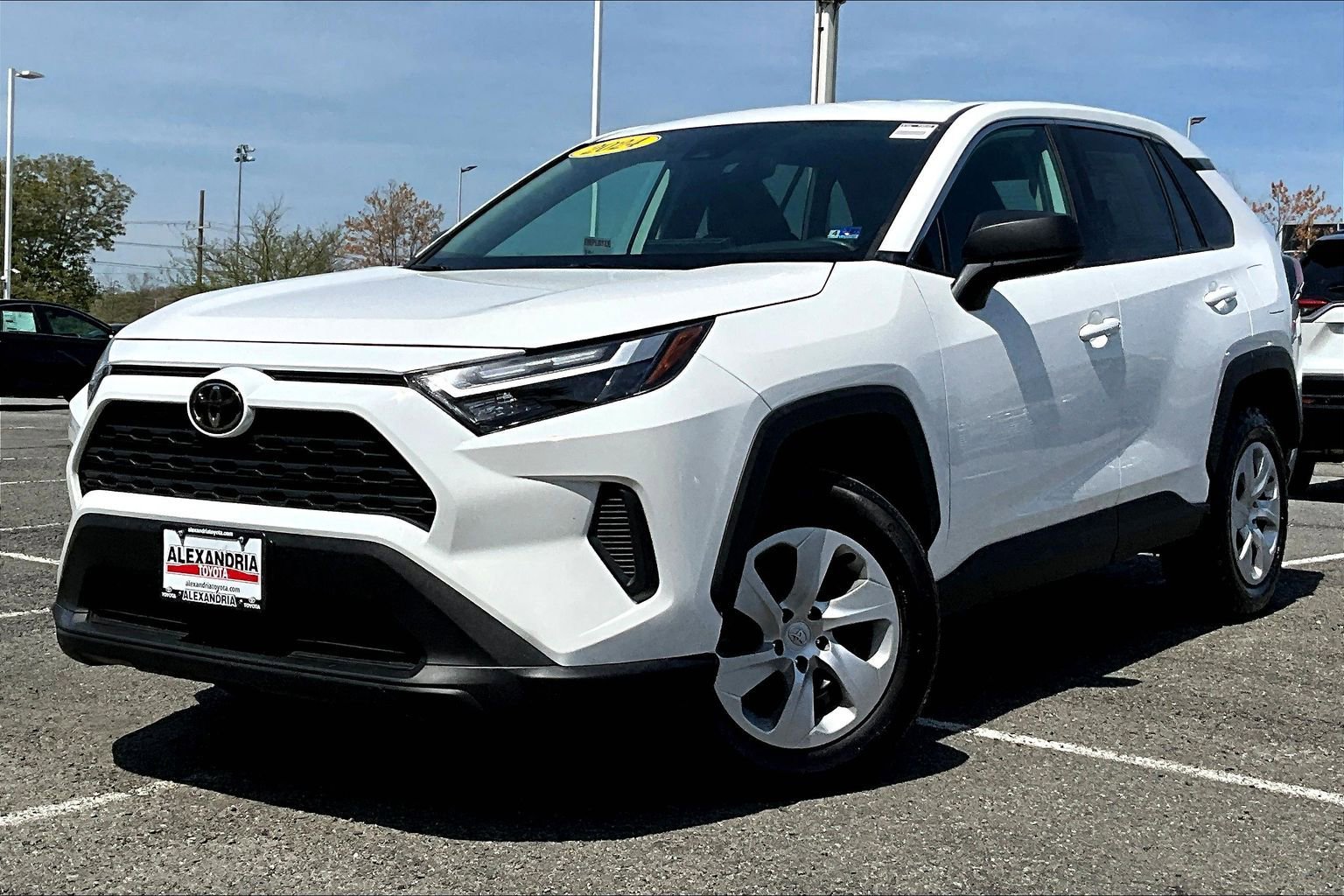 Used 2024 Toyota RAV4 LE image 1