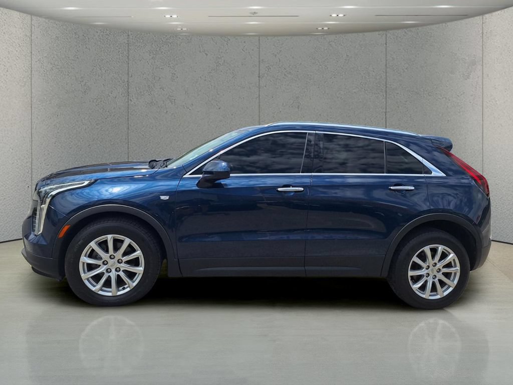 Used 2019 Cadillac XT4 Luxury FWD image 2