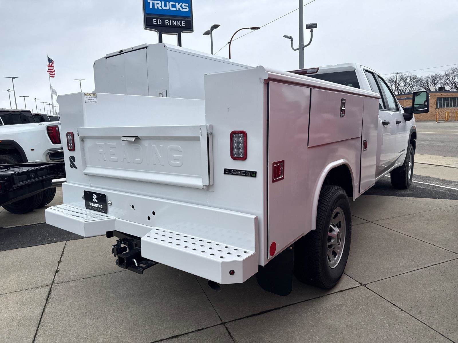 New 2025 GMC Sierra 3500 Pro w/ Convenience Package image 3