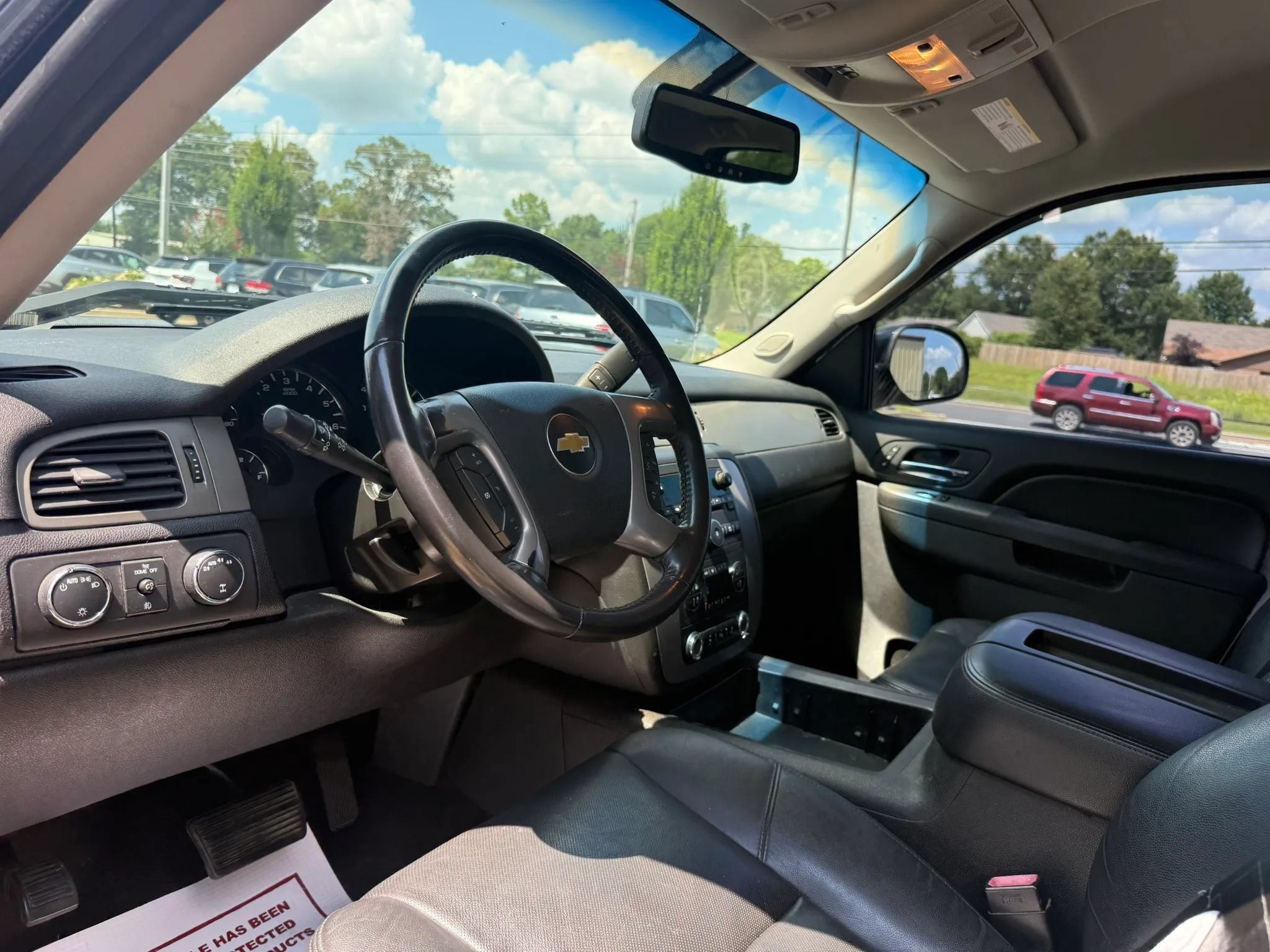 Used 2013 Chevrolet Silverado 1500 LTZ w/ LTZ Plus Package AWD/4WD image 9